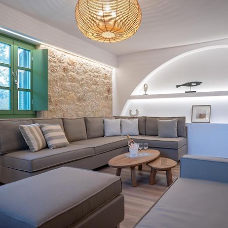 Olvio Suites Kardhamili Ngoại thất bức ảnh