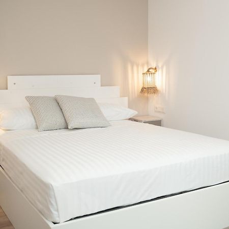 Olvio Suites Kardhamili Ngoại thất bức ảnh