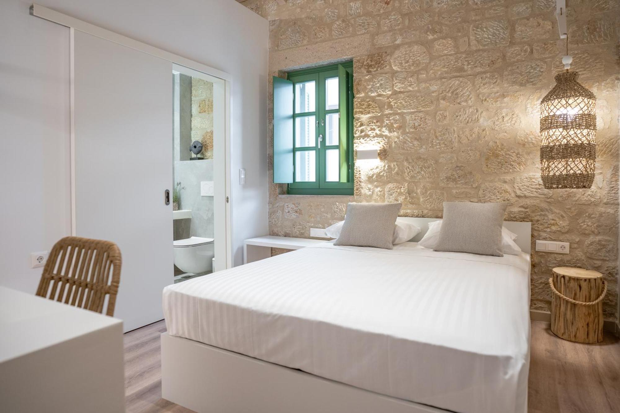 Olvio Suites Kardhamili Ngoại thất bức ảnh