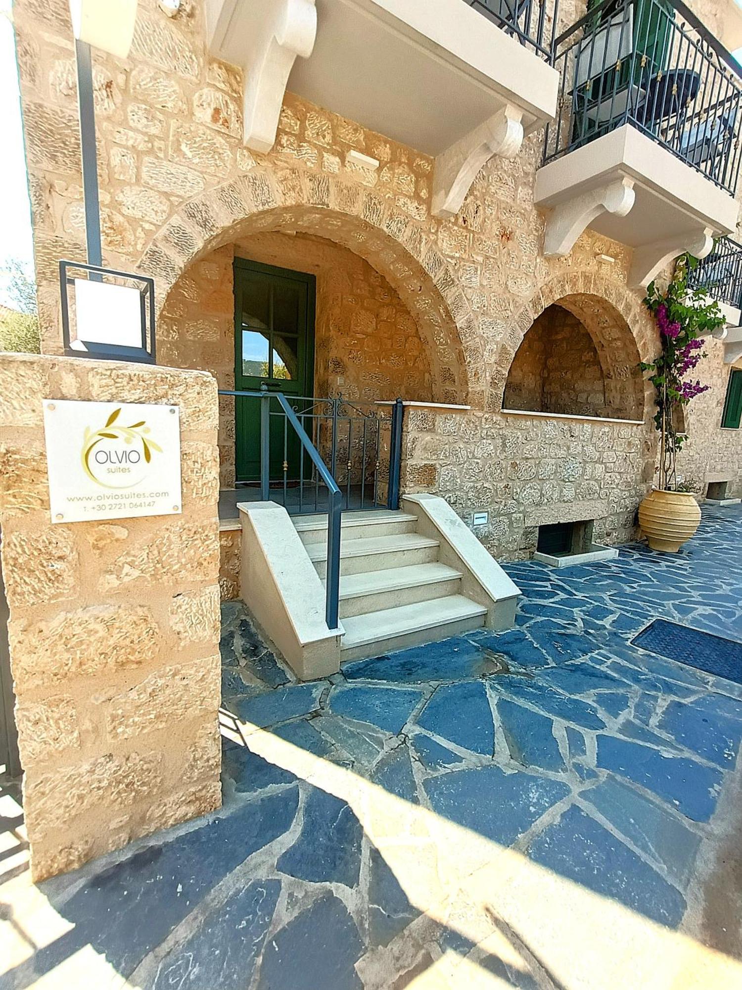 Olvio Suites Kardhamili Phòng bức ảnh
