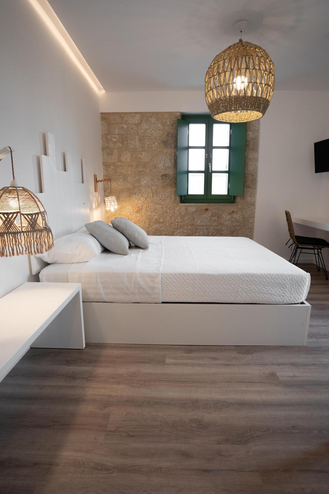Olvio Suites Kardhamili Ngoại thất bức ảnh