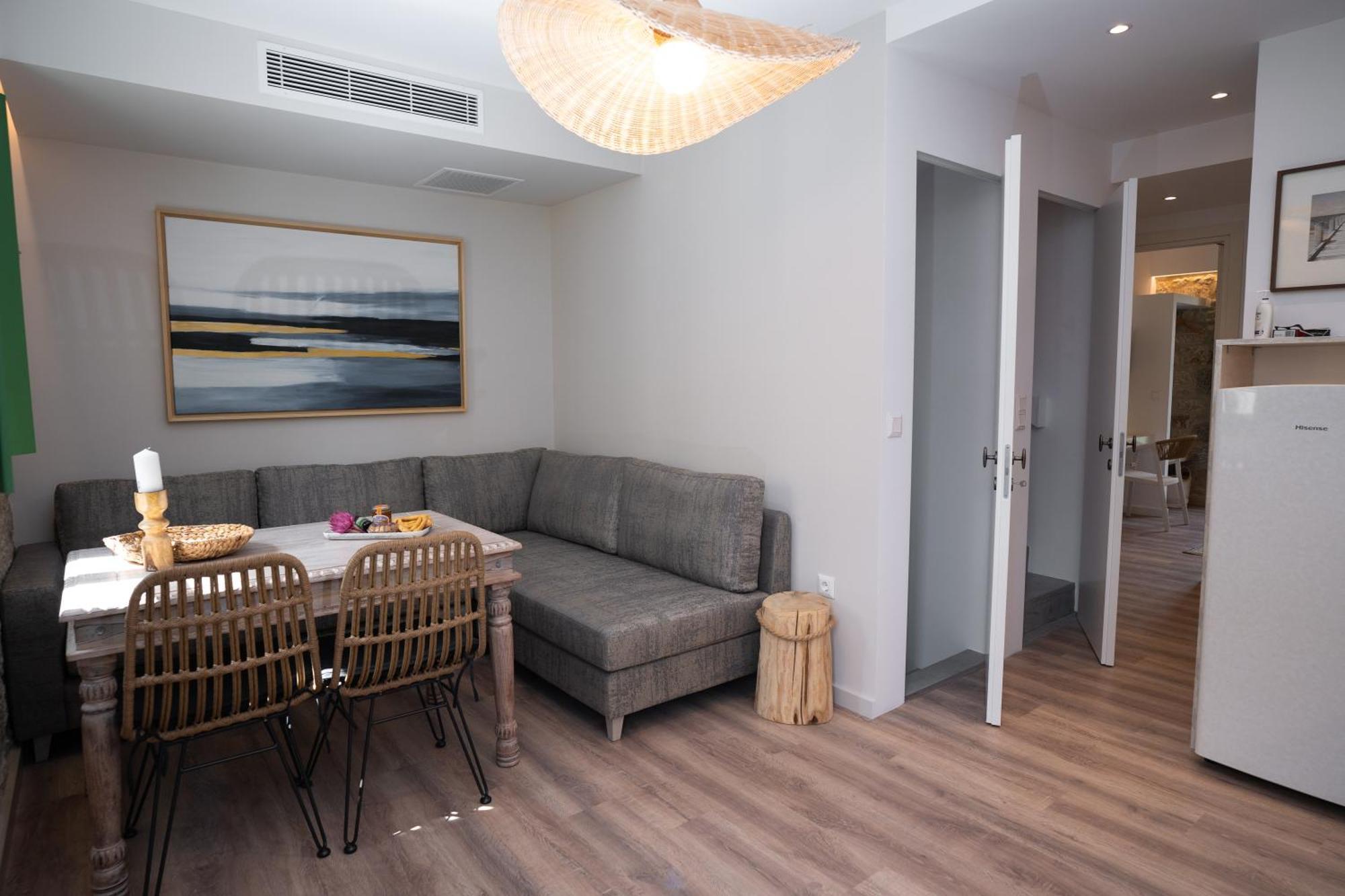 Olvio Suites Kardhamili Ngoại thất bức ảnh