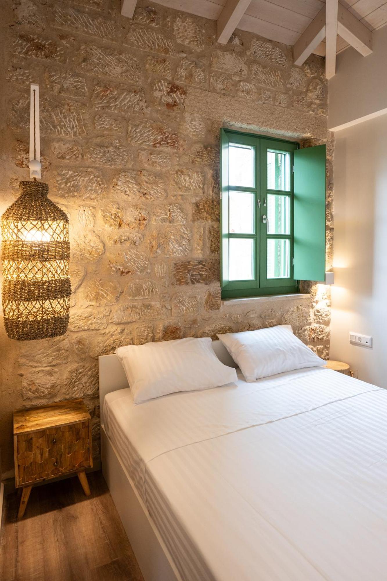 Olvio Suites Kardhamili Ngoại thất bức ảnh