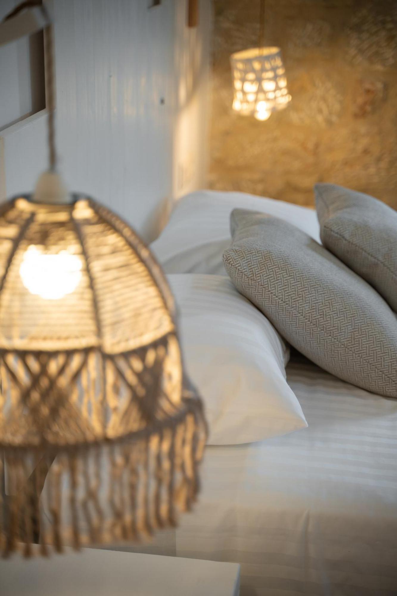 Olvio Suites Kardhamili Ngoại thất bức ảnh