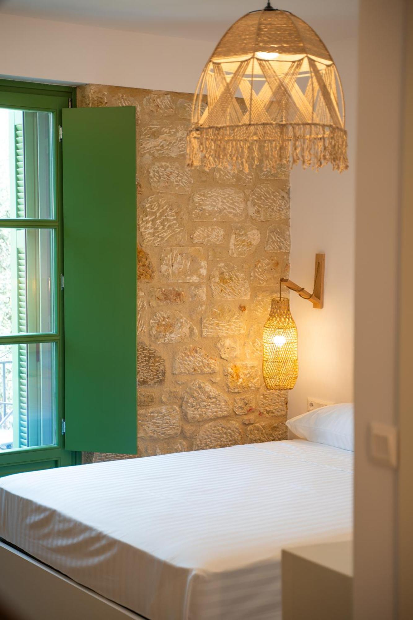 Olvio Suites Kardhamili Ngoại thất bức ảnh